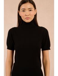 Short-sleeved turtleneck sweater
