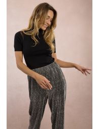 Pantalon en maille irisée, parsemé de strass
