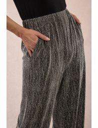 Pantalon en maille irisée, parsemé de strass