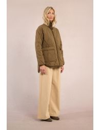 Quilted and oversized jacket