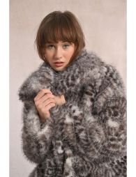 Short faux fur jacket