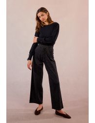 Straight pants in iridescent knit