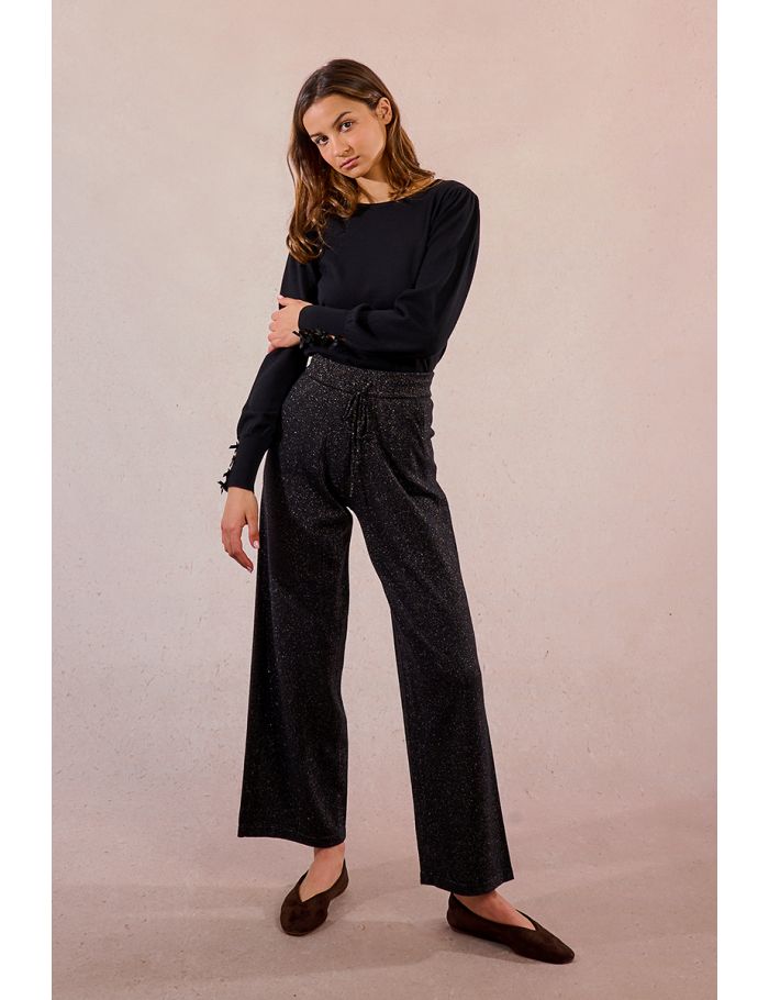Straight pants in iridescent knit