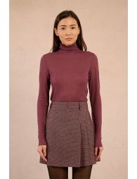 Thin turtleneck