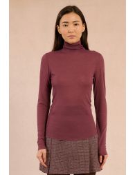 Thin turtleneck
