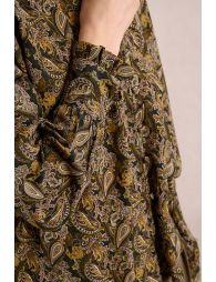 Camisade manga larga con estampado y volantes