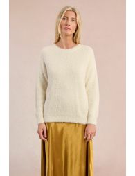 Straight sweater in fluffy knit