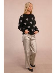 Knitted sweater with heart pattern