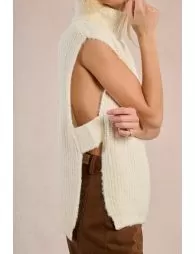Pull col roulé en maille, sans manches