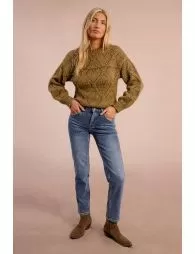 Pull ajouré à motif cœur