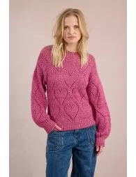 Pull ajouré à motif cœur
