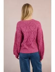 Pull ajouré à motif cœur