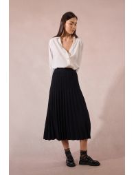 Pleated knit midi skirt