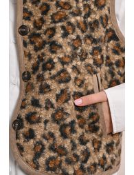 Fur-effect sleeveless jacket