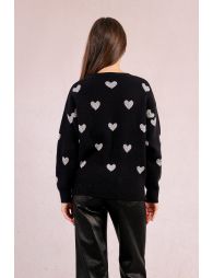 Knitted sweater with heart pattern