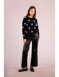 Knitted sweater with heart pattern