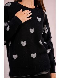 Knitted sweater with heart pattern