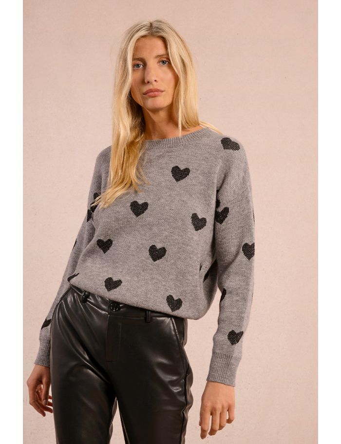Knitted sweater with heart pattern