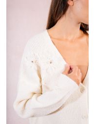 Knitted cardigan, fancy flowers