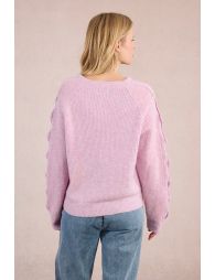 Sweater with buttoned sleeves