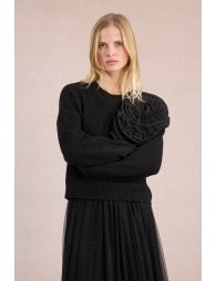 Fancy sweater in pink