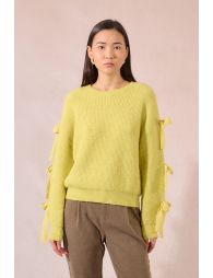 Bow sweater