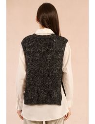Sleeveless sweater to tie at the sides