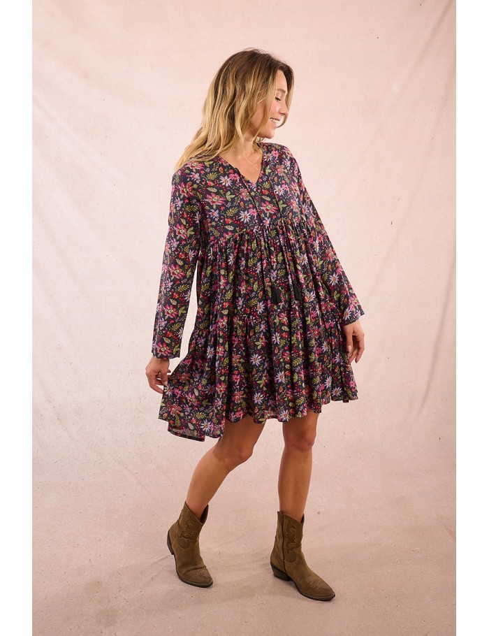 Robe courte, à pompons