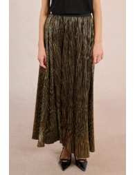 Long pleated and iridescent skirt