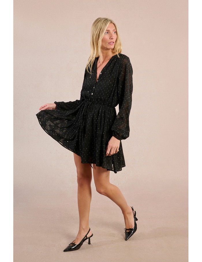 Robe courte, boutonnée