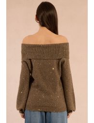 Knitted sweater studded with sequins