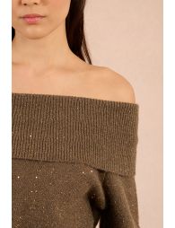 Knitted sweater studded with sequins