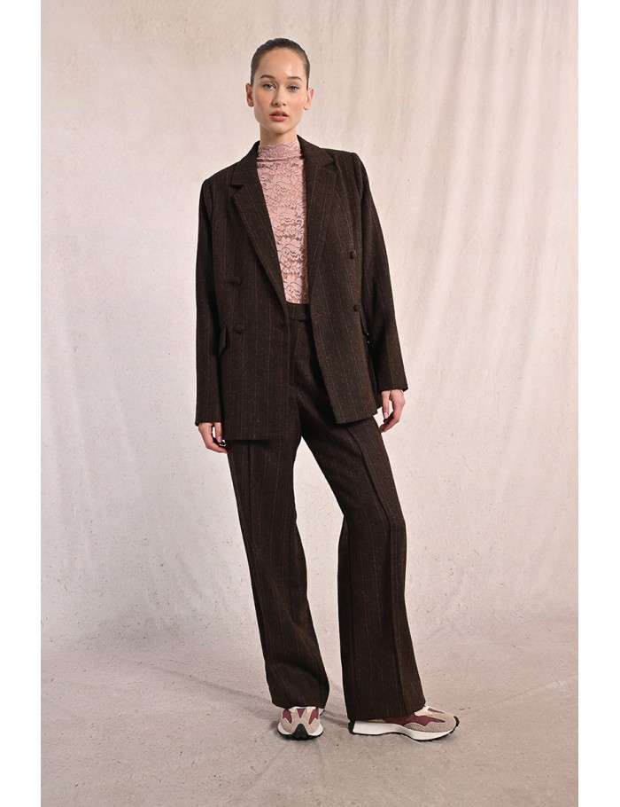Wide leg pleated trousers