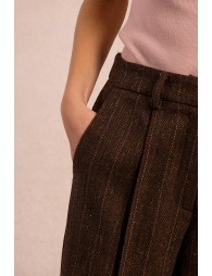 Wide leg pleated trousers