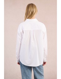 Chemise droite à trèfle brodé