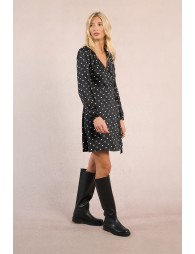 Robe courte, portefeuille à pois