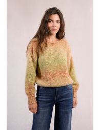 Gradient knitted sweater