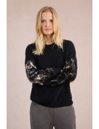 Knitted sweater, sequin sleeve