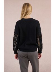 Knitted sweater, sequin sleeve