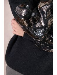 Knitted sweater, sequin sleeve