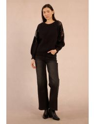 Pull en maille, épaules ajourées