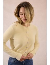 Fitted cardigan, fancy buttons