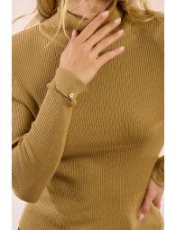 Iridescent ribbed knit turtleneck