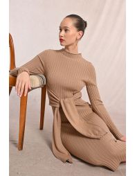 Vestido largo de punto detalle lazada