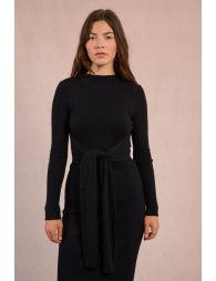 Vestido largo de punto detalle lazada