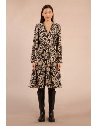 Vestido largo con volantes y lunares