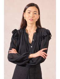 Chemise en voile semi-transparent