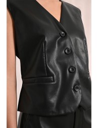Cropped faux leather blazer