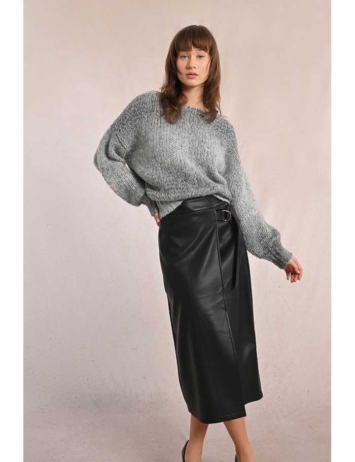 Long skirt in imitation leather