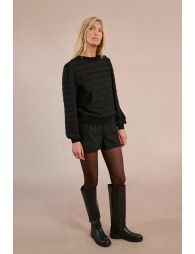 Ruffled waffle top